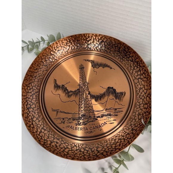 Vintage Fantasy Copperware  Alberta hammered embossed wall hanging plate - Picture 1 of 8